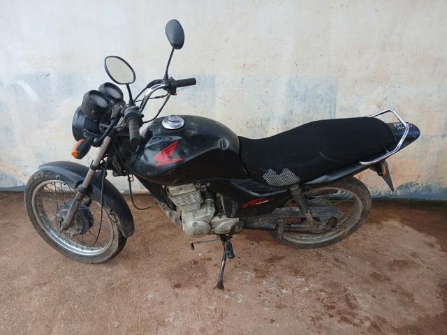 Honda CG 125 FAN ES 2012 em leilão