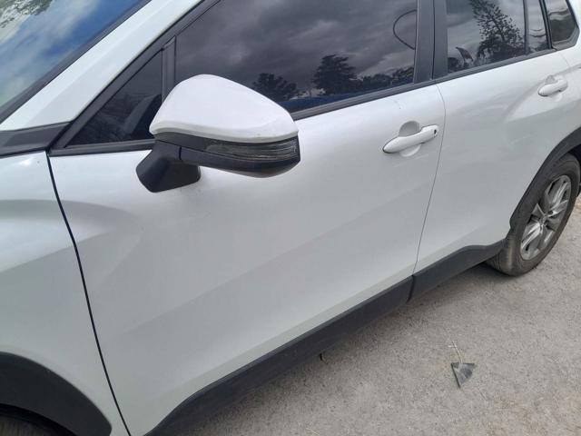 TOYOTA CCROSS XR 20 - 2023/2024 — foto 27 de 36