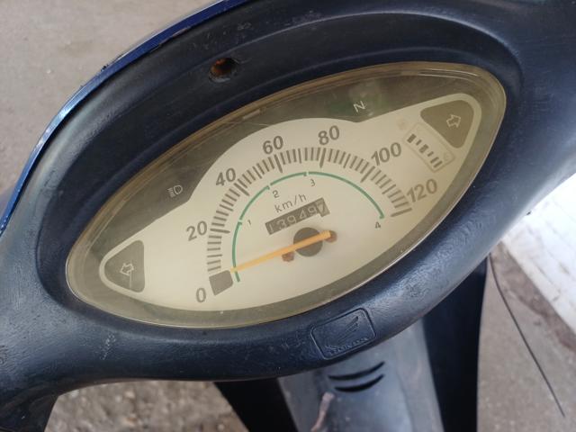 HONDA C100 BIZ - 1998/1998 — foto 5 de 10