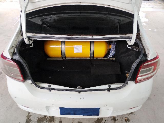 RENAULT LOGAN AUTH 10 - 2019/2020 — foto 29 de 40