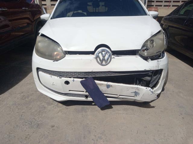 VOLKSWAGEN UP MOVE MA - 2014/2015 — foto 26 de 40