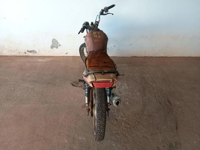 YAMAHA YBR 125K - 2004/2004 — foto 4 de 11