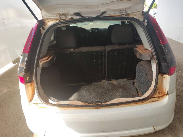 FORD FIESTA FLEX - 2011/2012 — foto 25 de 37