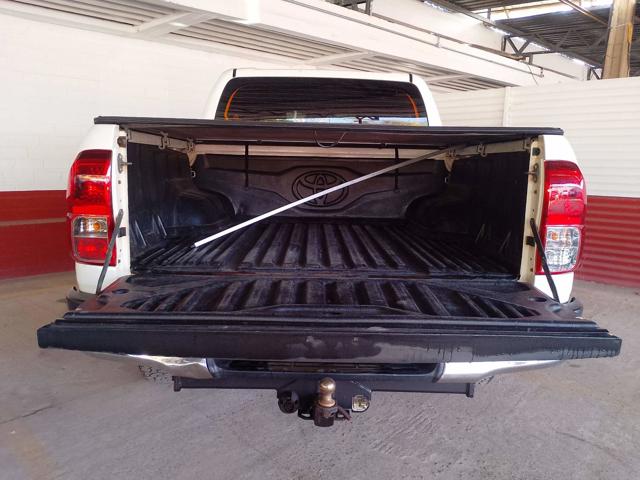 TOYOTA HILUX CDSRXA4FD - 2015/2016 — foto 18 de 28