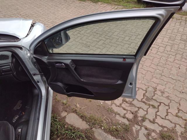GM ASTRA ADVANTAGE 2.0 MPFI 8V FLEXPOWER 5P - 2011/2011 — foto 14 de 28