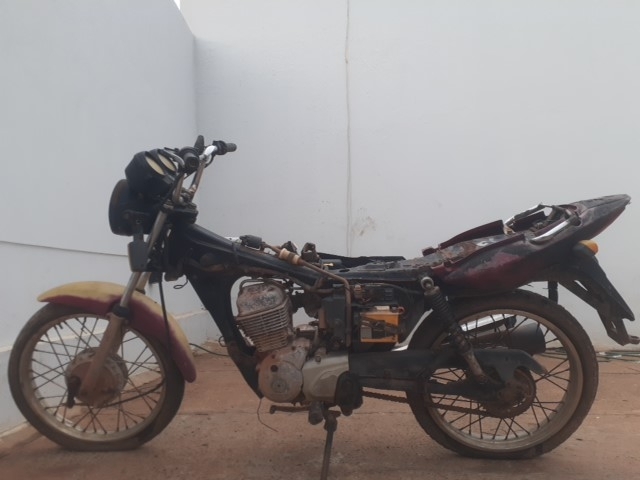 Honda CG 125 FAN KS 2010 em leilão