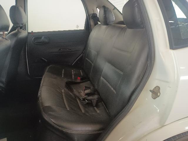 CHEVROLET CLASSIC LS - 2015/2016 — foto 12 de 40