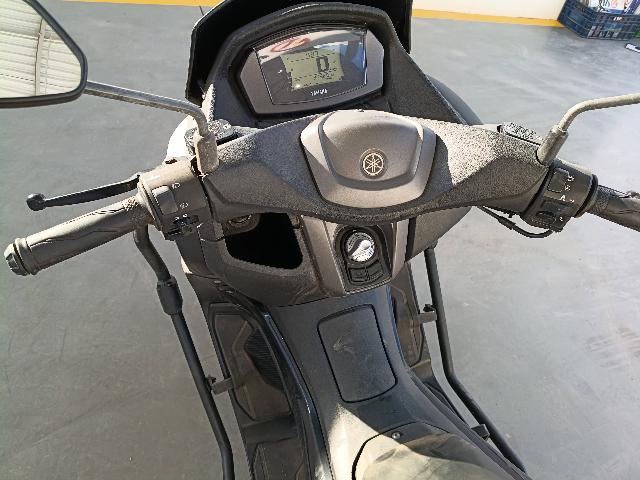 YAMAHA NMAX 160 - 2022/2022 — foto 7 de 14