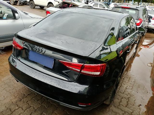 AUDI A3 LM 150CV - 2017/2018 — foto 5 de 36