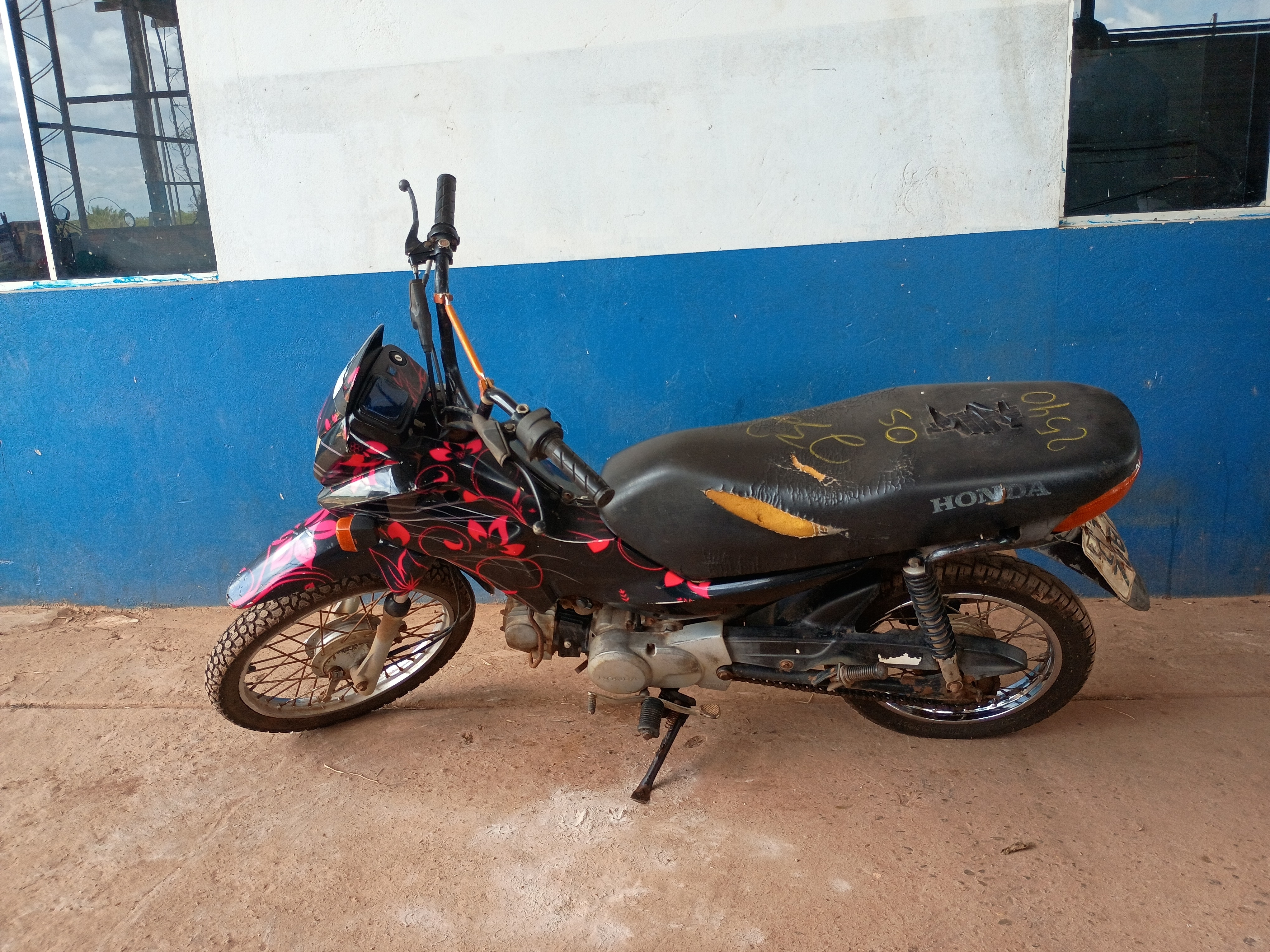 HONDA - POP100 - leilão extrajudicial - ALTAMIRA PA - lance mínimo R$ 2.851