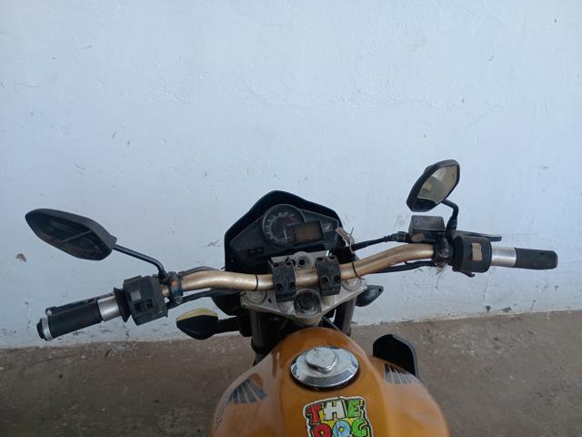 HONDA CB 300R - 2010/2010 — foto 10 de 11