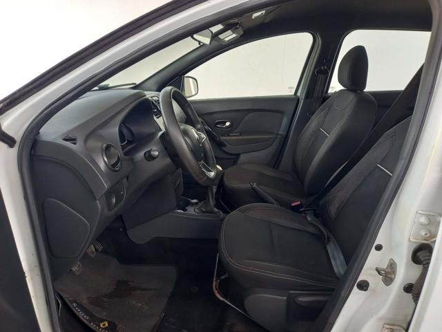 Foto 13 de 29: SANDERO ZEN10MT - 2020/2021