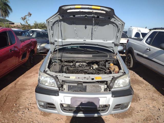 GM ZAFIRA CD - 2003/2003 — foto 10 de 35