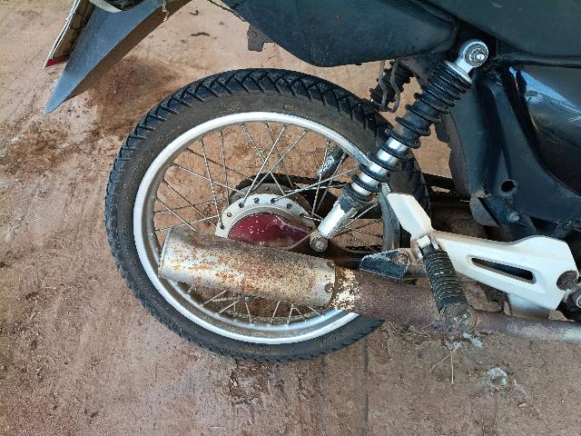 HONDA CG 150 TITAN ESD - 2004/2005 — foto 9 de 10
