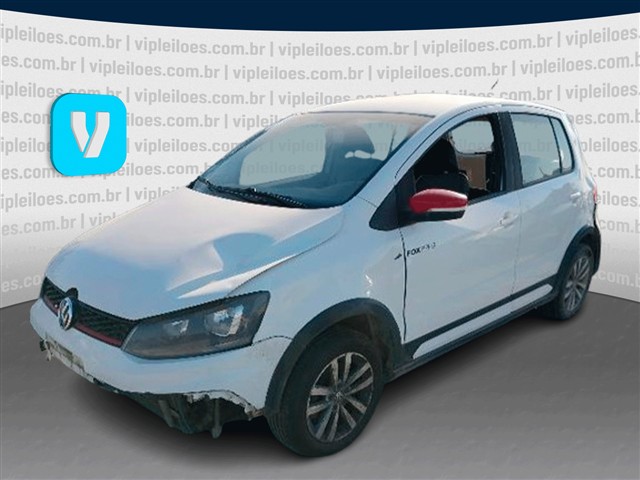 Volkswagen Novo Fox Pepper SD 2015