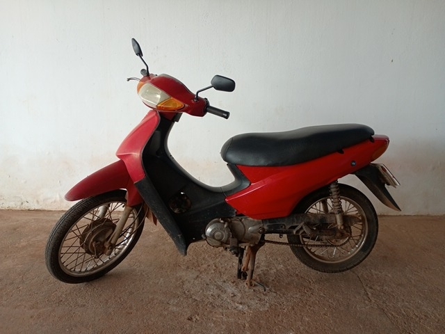 Honda C100 BIZ ES