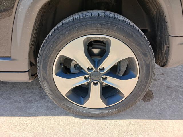 JEEP COMPASS LONGITUDE F - 2017/2017 — foto 24 de 29