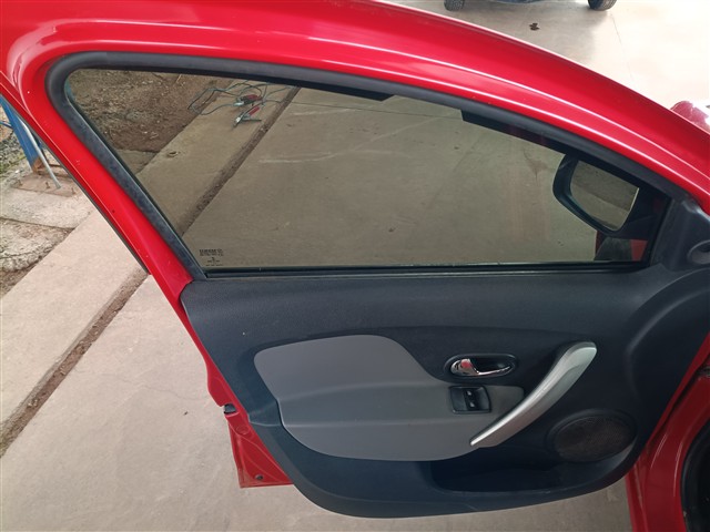 RENAULT LOGAN EXP 16 SCE - 2017/2018 — foto 13 de 31