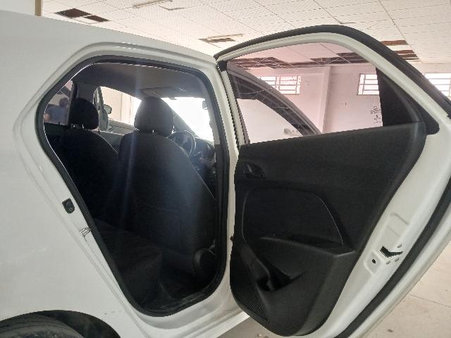 HYUNDAI HB20 1.0M COMFOR - 2014/2014 — foto 16 de 25