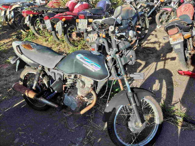 HONDA - CG 125 TITAN - leilão extrajudicial - TIANGUÁ CE - lance mínimo R$ 300