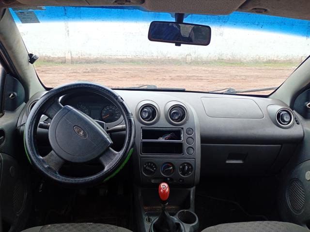 FORD FIESTA - 2005/2005 — foto 5 de 31