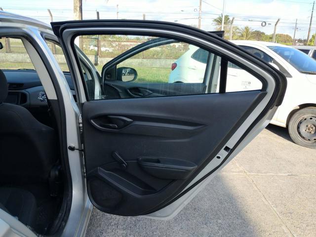 CHEVROLET ONIX 10MT JOYE - 2017/2018 — foto 18 de 27