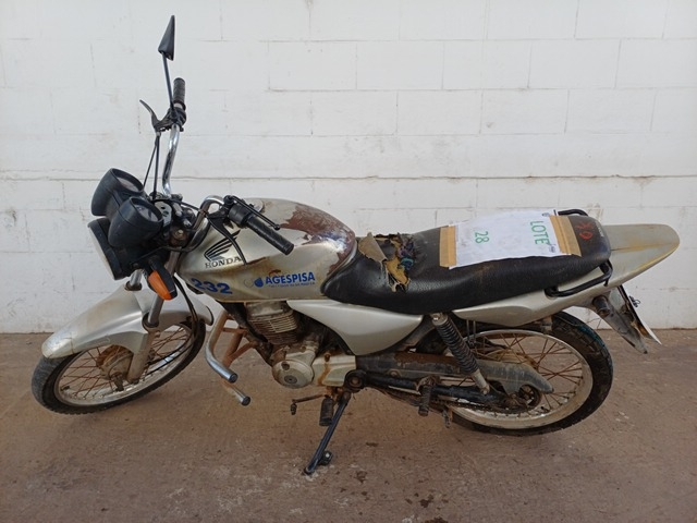 HONDA - CG 150 TITAN KS - leilão extrajudicial - TERESINA PI - lance mínimo R$ 1.800