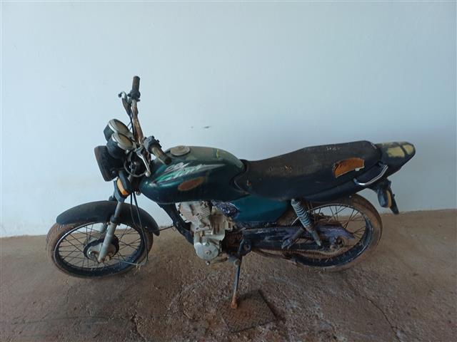 Honda CG 125 Titan KS 2004 em leilão