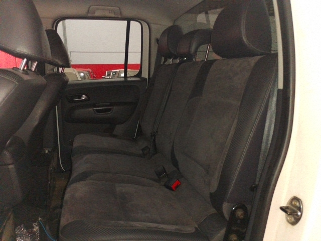 VOLKSWAGEN AMAROK CD 4X4 HIGH - 2016/2016 — foto 16 de 40