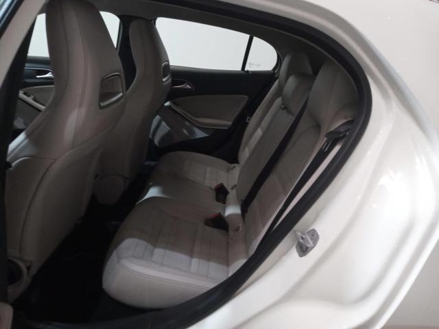 MERCEDES-BENZ GLA200FF - 2016/2016 — foto 13 de 33
