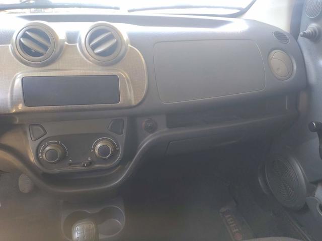FIAT UNO WAY 1.0 - 2011/2012 — foto 6 de 33