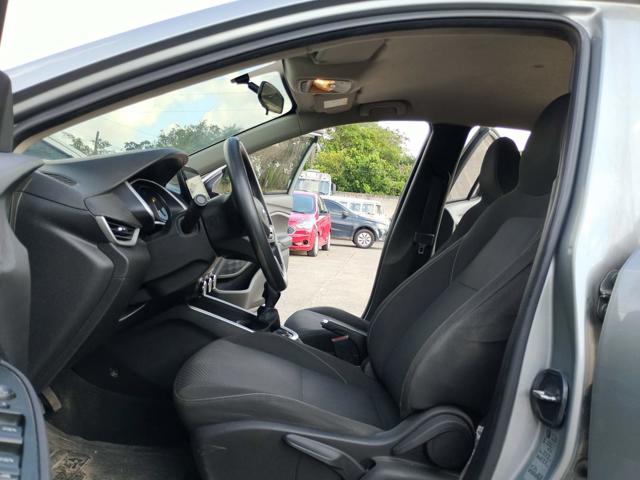 CHEVROLET ONIX PLUS 10MT LT2 - 2023/2024 — foto 12 de 26