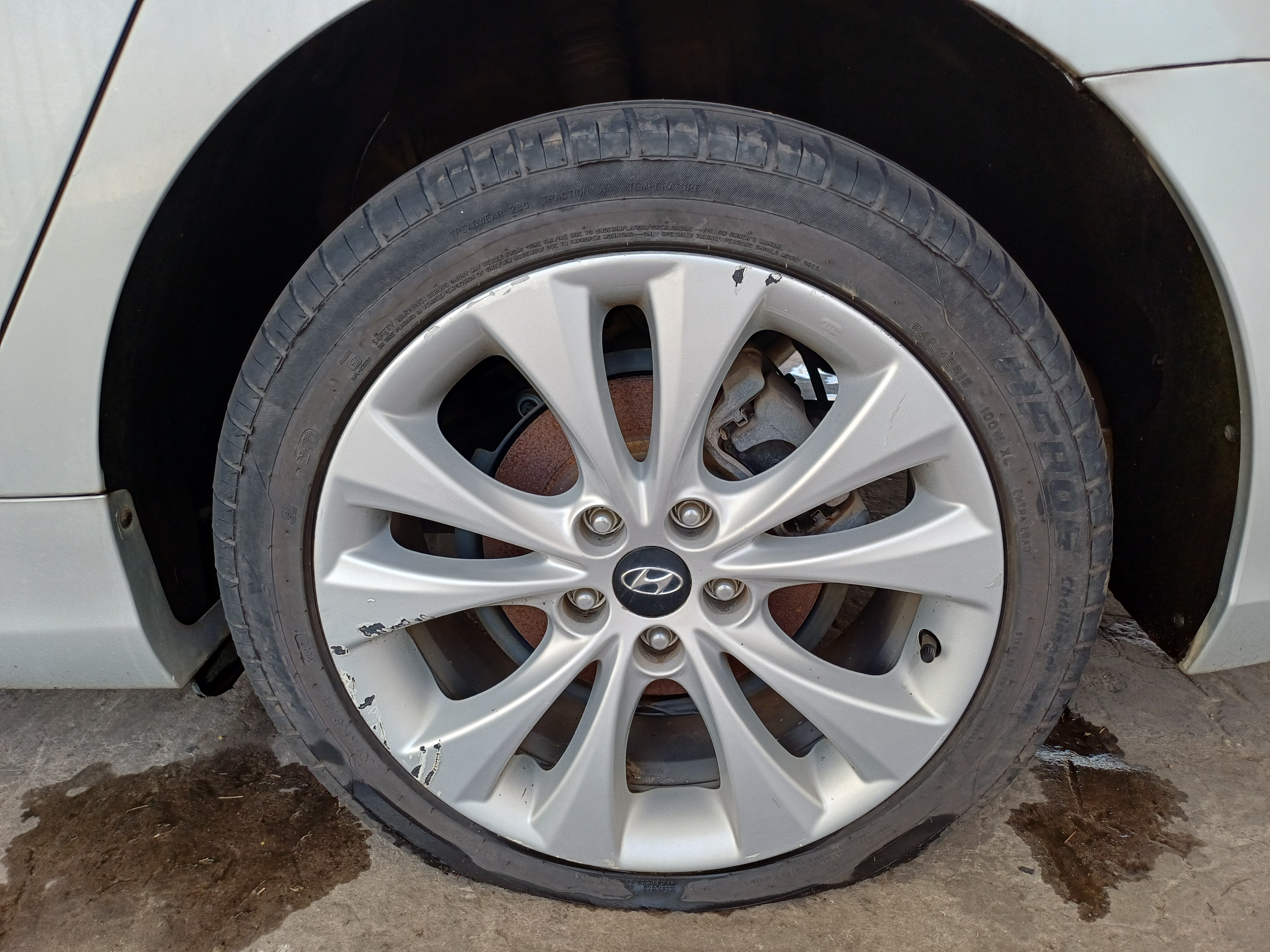 HYUNDAI AZERA 3.0 V6 - 2012/2013 — foto 22 de 24