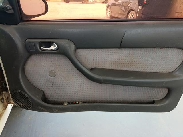 VOLKSWAGEN GOL 1000I - 1995/1995 — foto 13 de 24