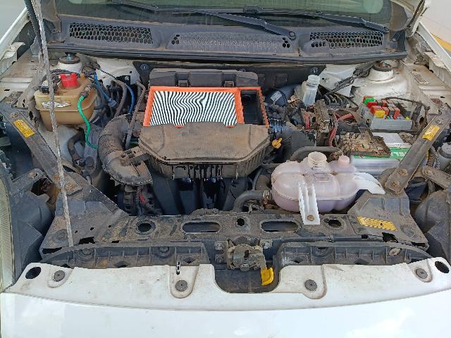 FIAT BRAVO ESSENCE 1.8 - 2013/2014 — foto 24 de 25