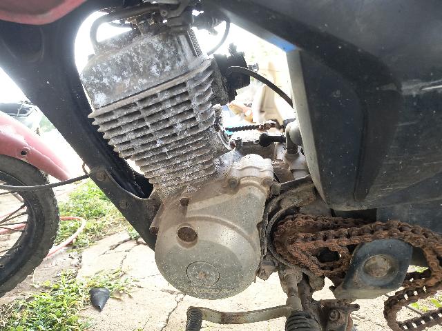 HONDA CG 125 FAN ES - 2010/2011 — foto 12 de 21