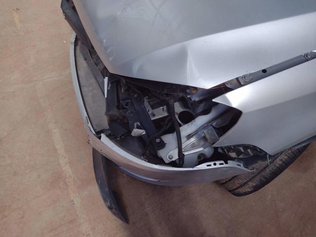 VOLKSWAGEN FOX 1.6 GII - 2012/2013 — foto 27 de 29