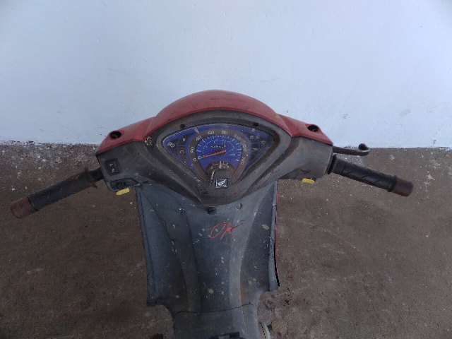 Foto 5: BIZ 125 KS - 2011/2012