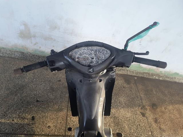 HONDA BIZ 125 ES - 2008/2009 — foto 5 de 11