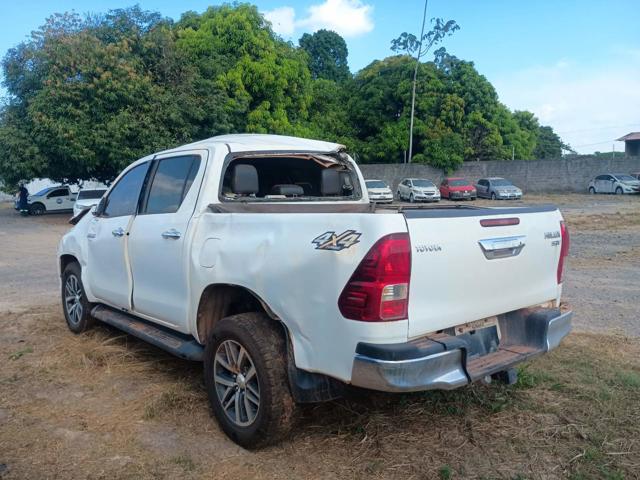 HILUX CD SRV 4X4 2.8 TDI DIESEL AUT - 2018/2019 — foto 4 de 40