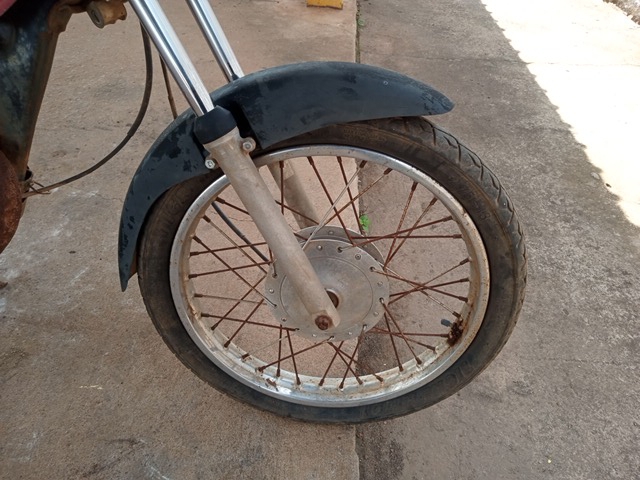 HONDA CG 125 TITAN KSE - 2002/2002 — foto 18 de 23