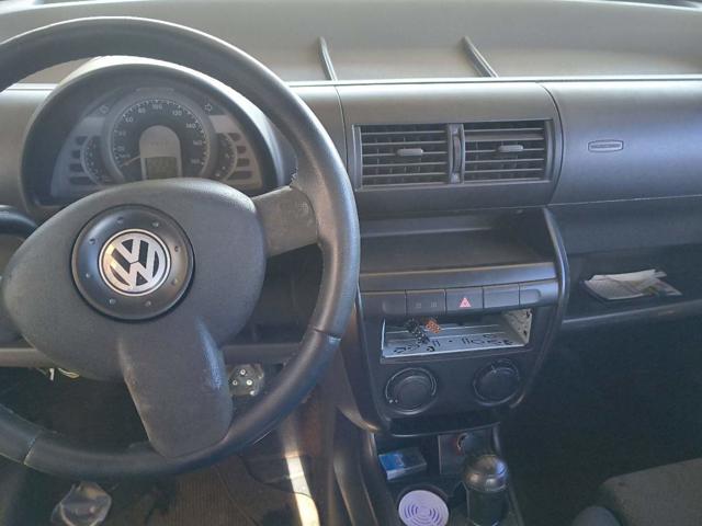 VOLKSWAGEN FOX 1.0 - 2005/2005 — foto 8 de 31
