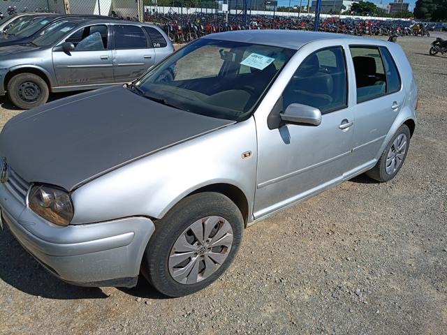 VOLKSWAGEN GOLF - 2001/2002