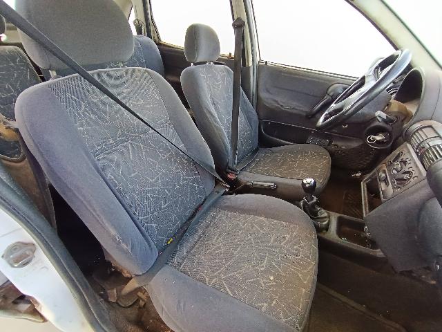 GM CORSA SUPER - 2000/2001 — foto 12 de 25