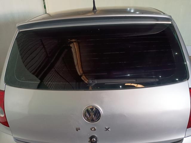 VOLKSWAGEN FOX 1.0 ROUTE - 2008/2009 — foto 18 de 24
