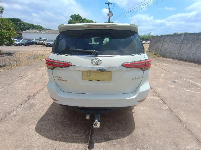TOYOTA HILUX SWSRXA4FD - 2022/2023 — foto 27 de 40