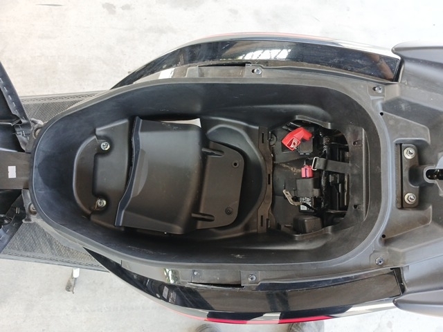YAMAHA FLUO 125 - 2025/2026 — foto 11 de 13