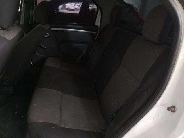 RENAULT LOGAN EXP 1016V - 2013/2013 — foto 11 de 35