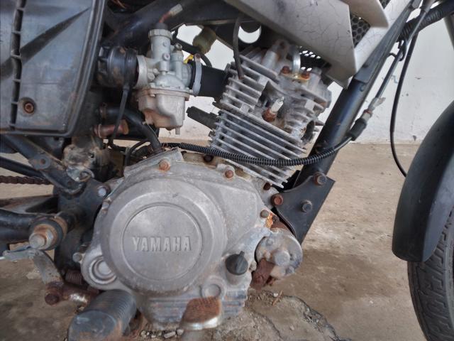 YAMAHA YBR 125K - 2007/2008 — foto 7 de 11