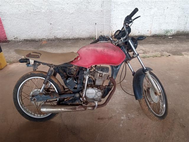 HONDA CG 125 TITAN KSE - 2002/2002 — foto 5 de 23